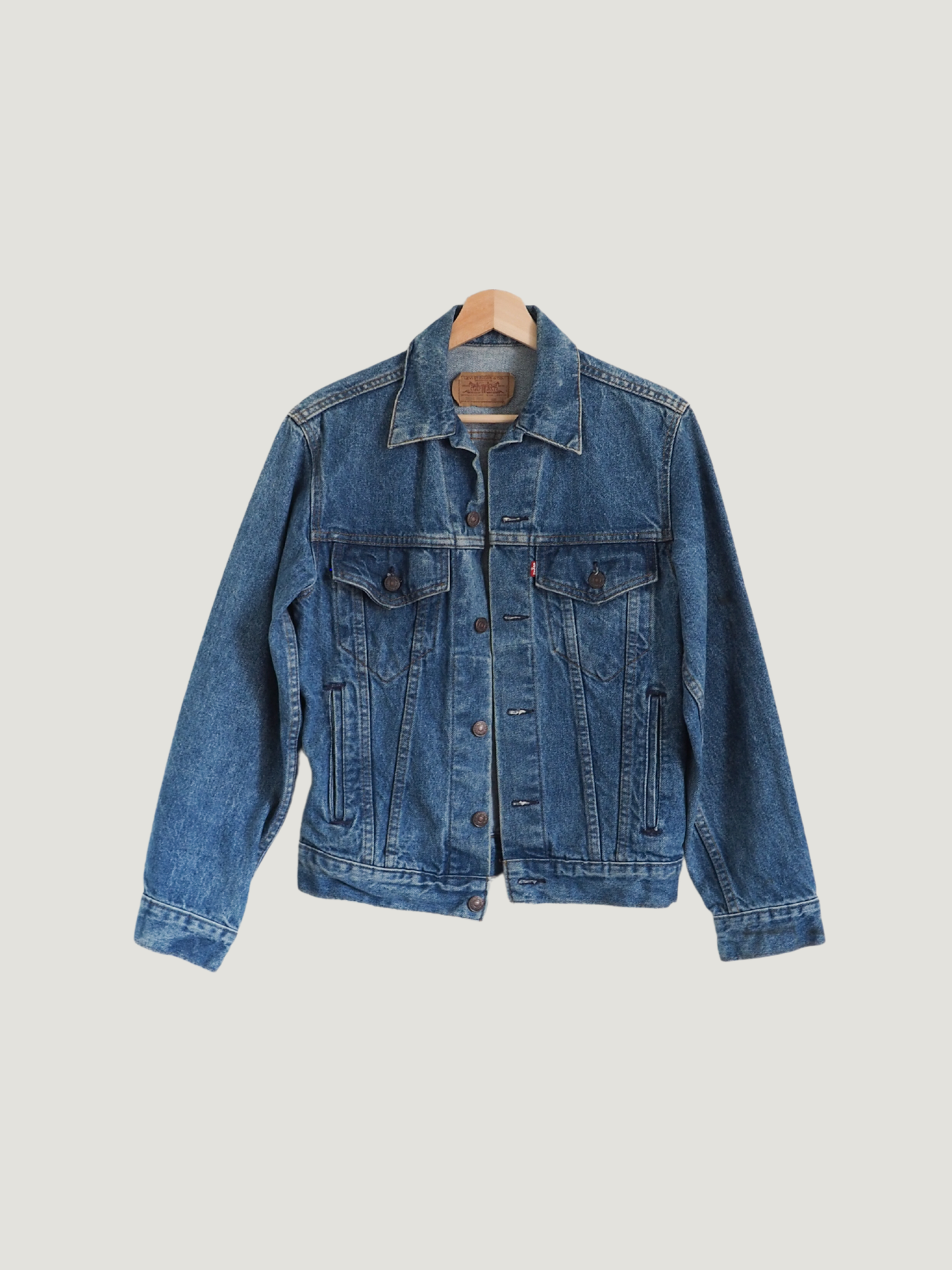 Pre-Owned Vintage Levi's Denim Jacket (S/M)