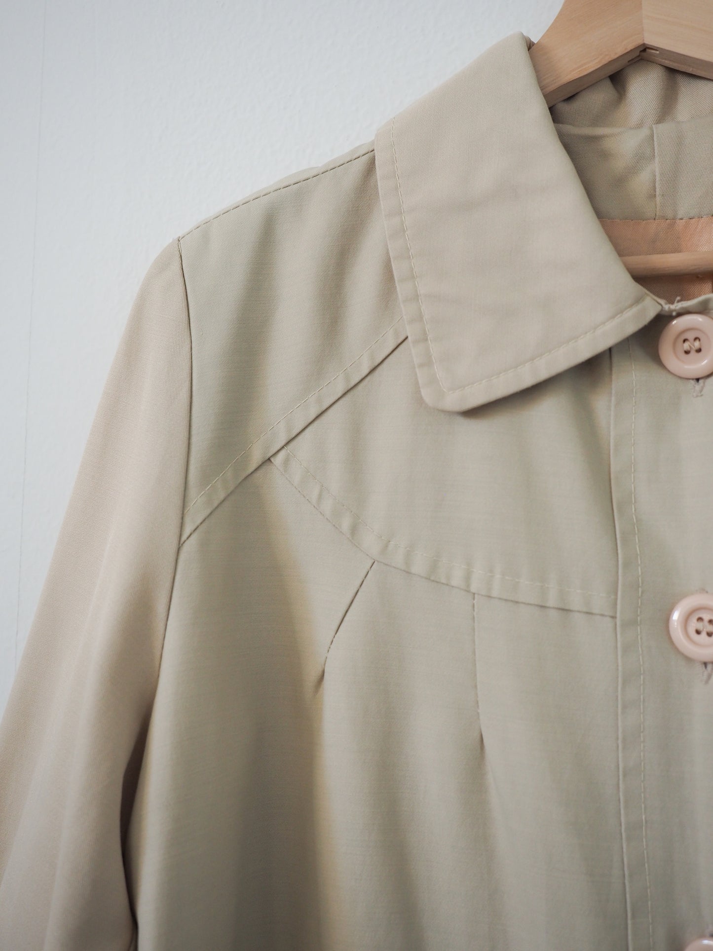 Pre-Owned Vintage Short Collar Trench Coat (S)