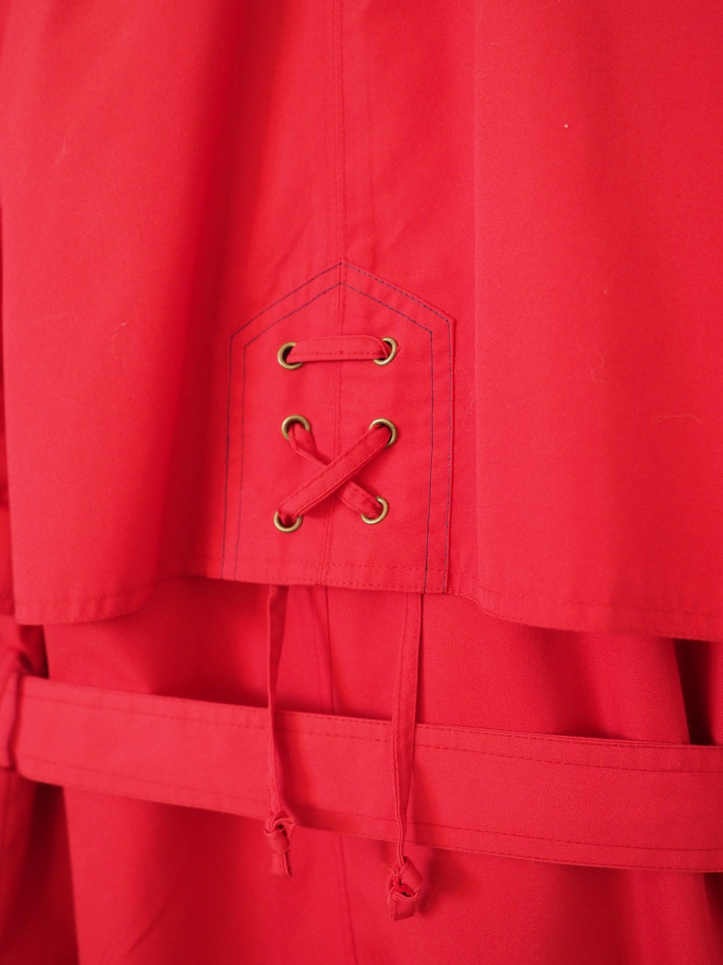 Pre-Owned Vintage Ladea Trench Coat (S)