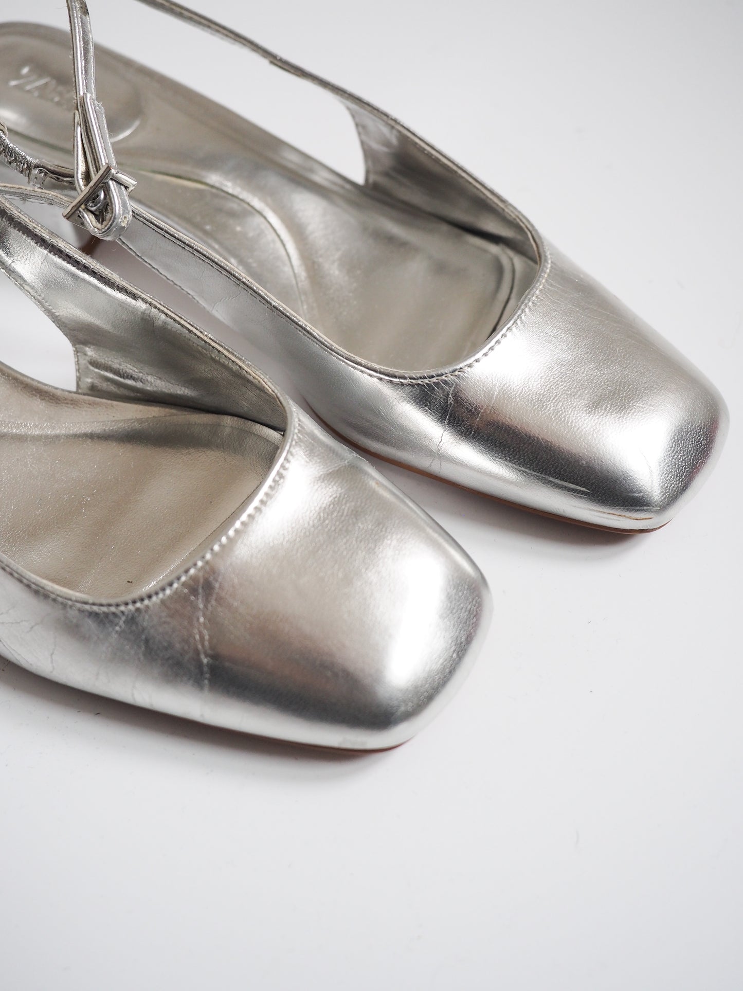 Pre-Owned ZARA Mary Jane Flats (38)