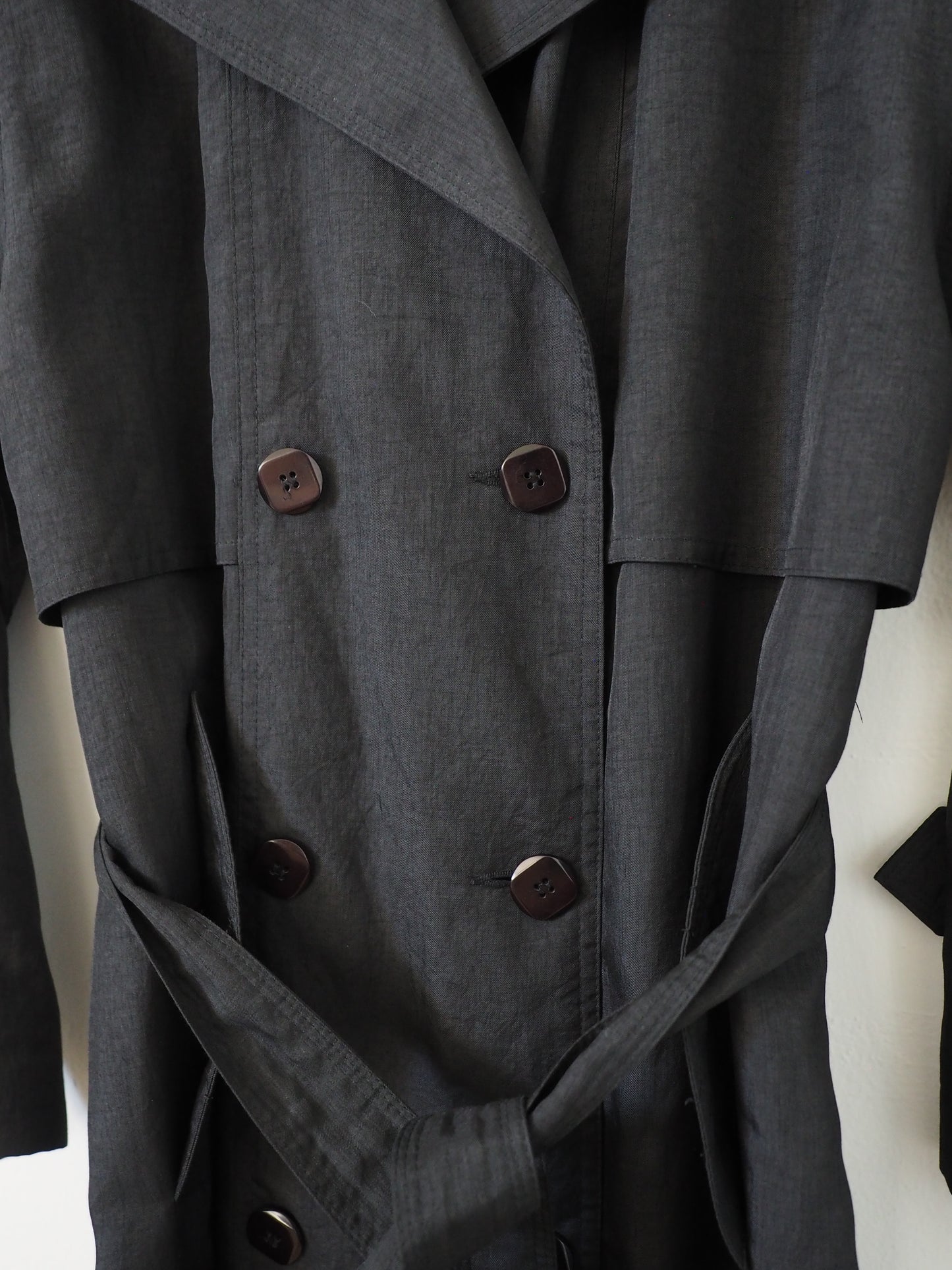 Pre-Owned Vintage Nuage Trench Coat (M)