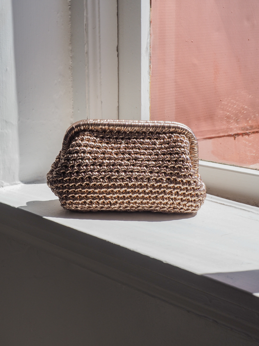 Lamour Metallic Clutch