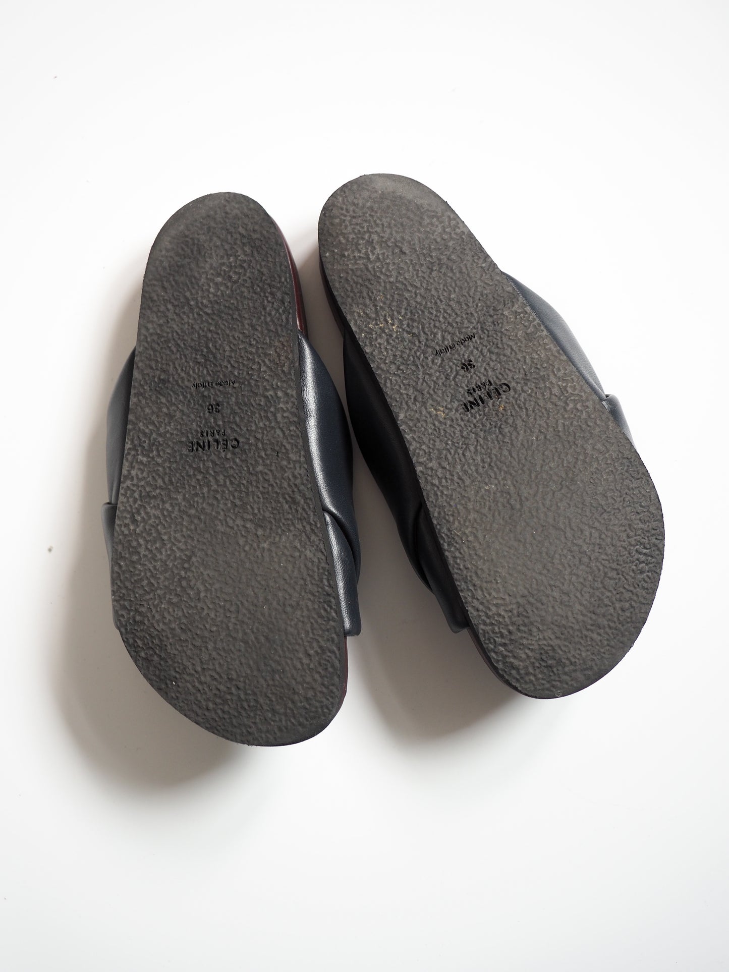 Pre-Owned CELINE Sandals (36)