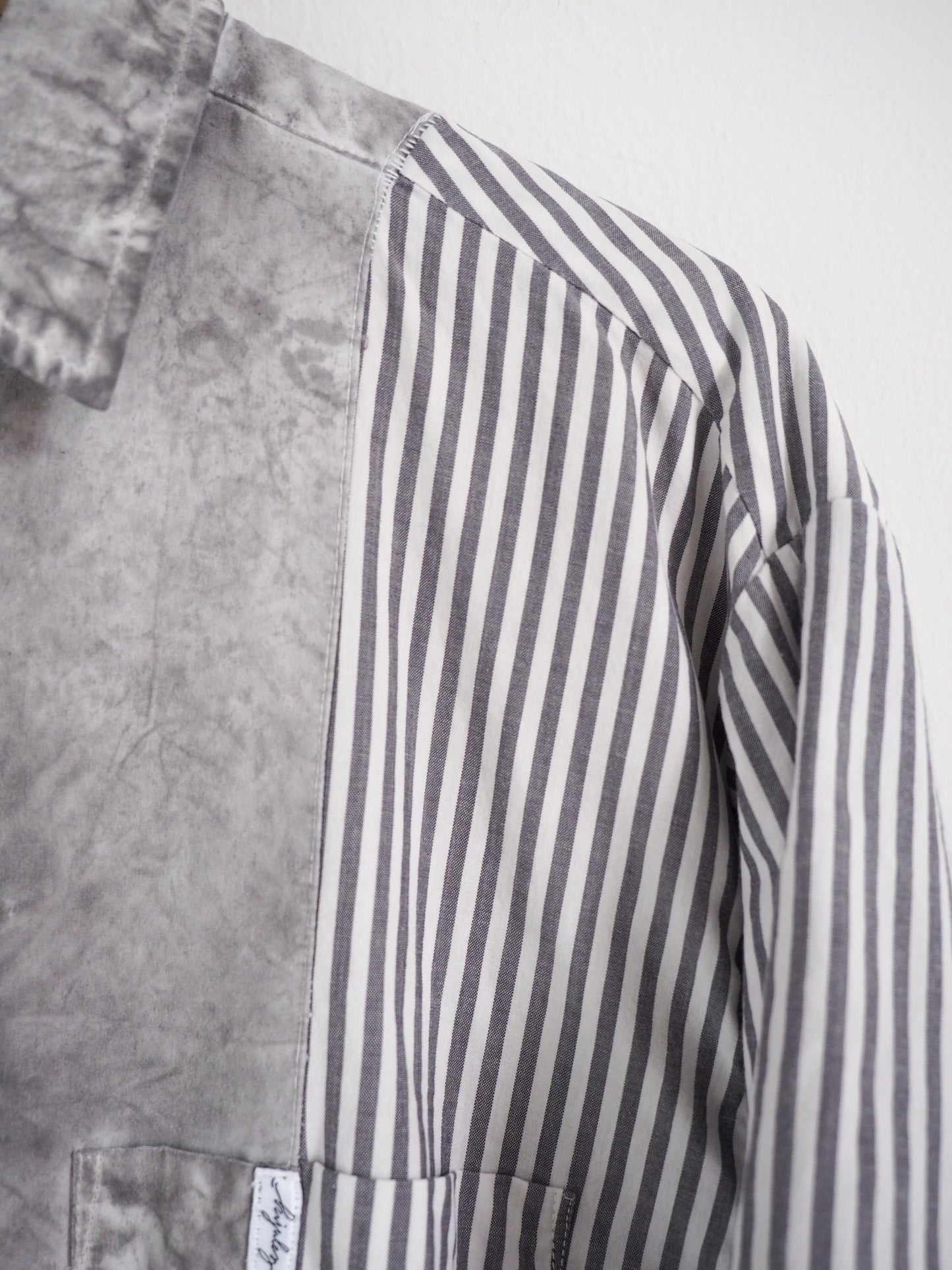 Pre-Owned HiJulez Trio Shirt (M/L)