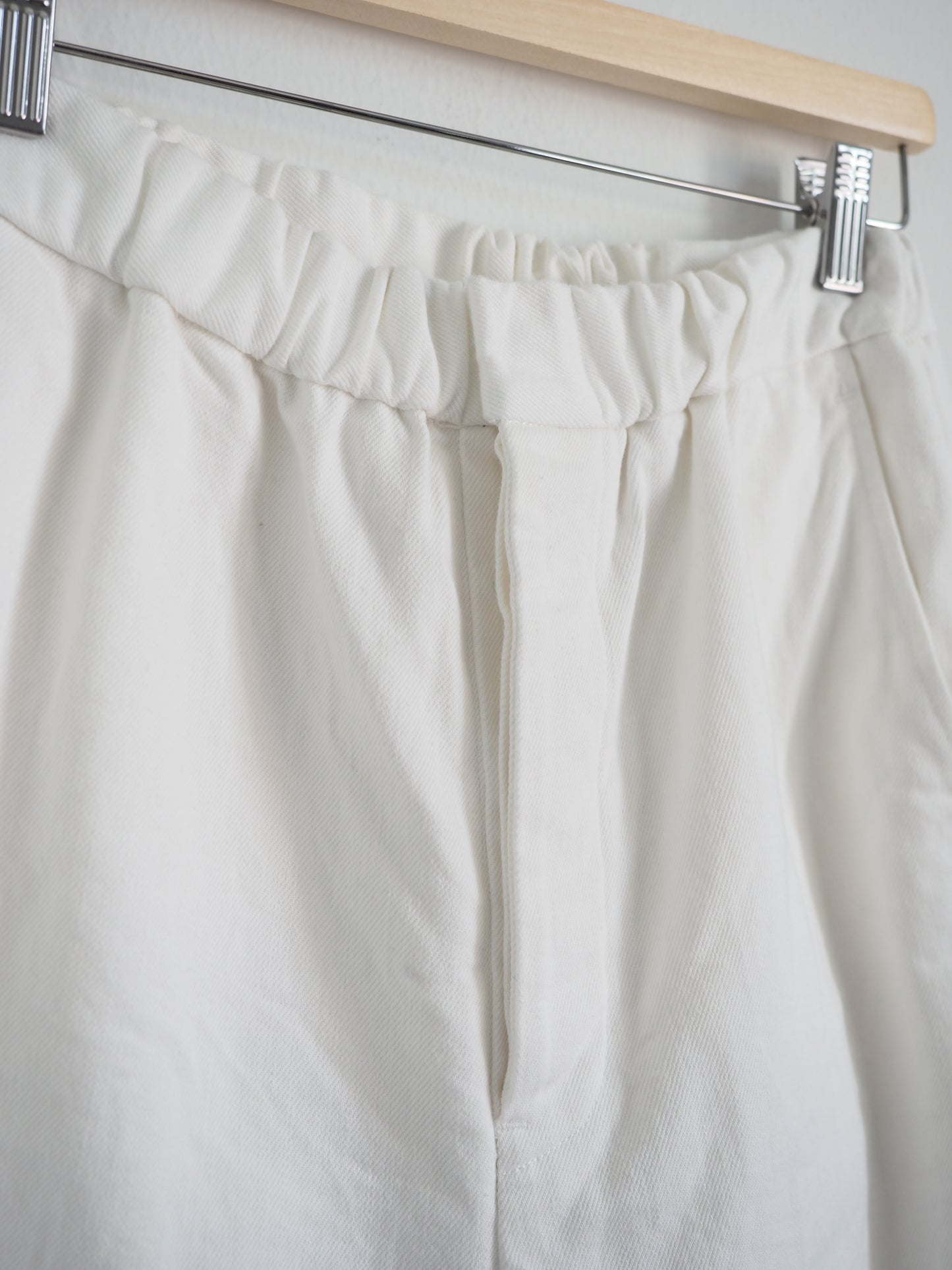 Pre-Owned Toujours Pants (25")