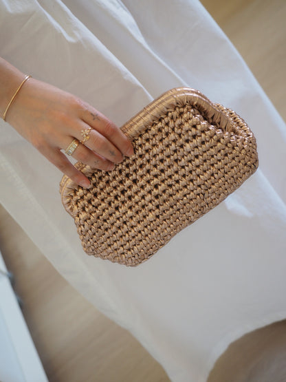 Lamour Metallic Clutch