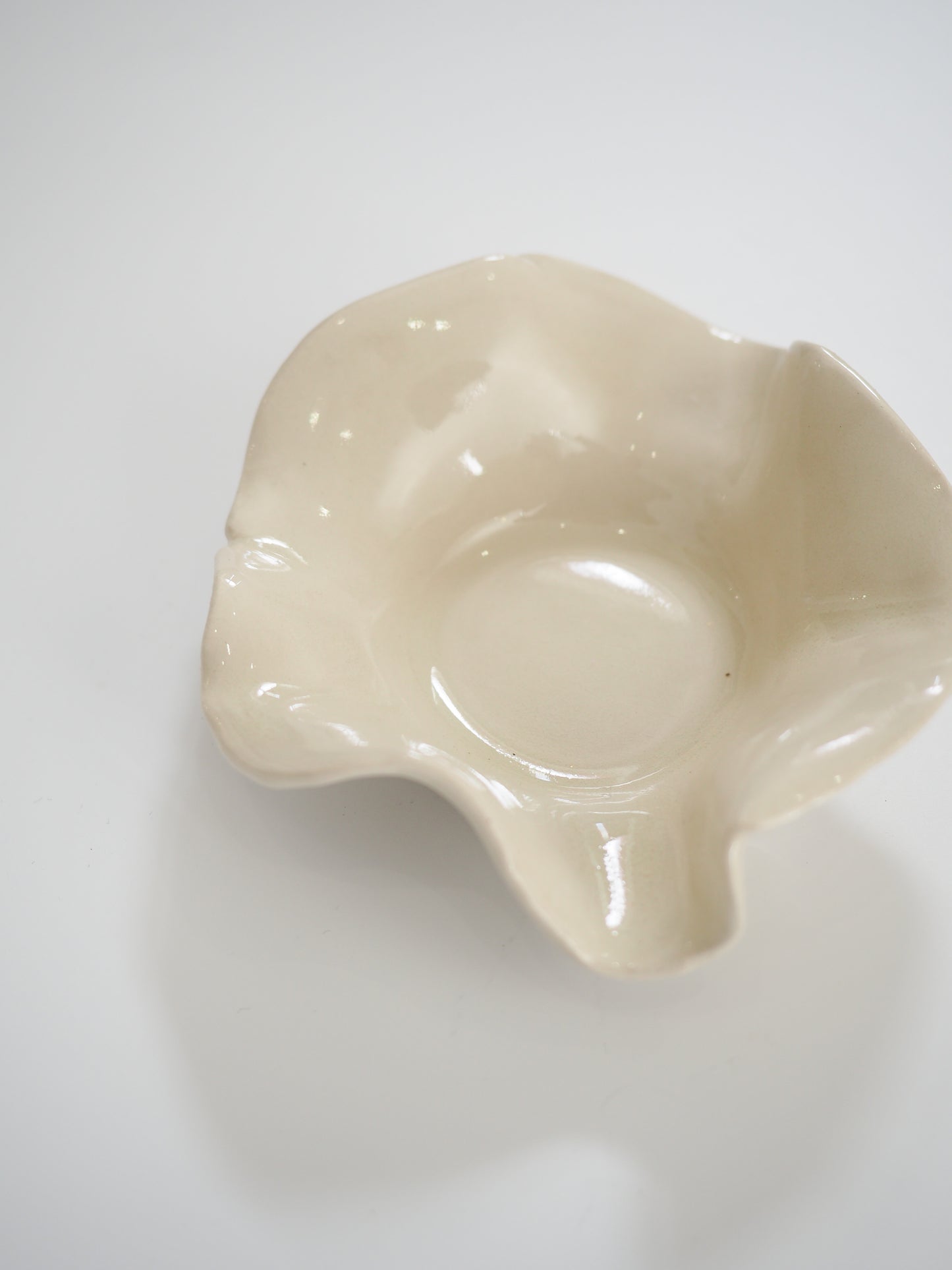 Ceramic Wave Catch-All Bowl