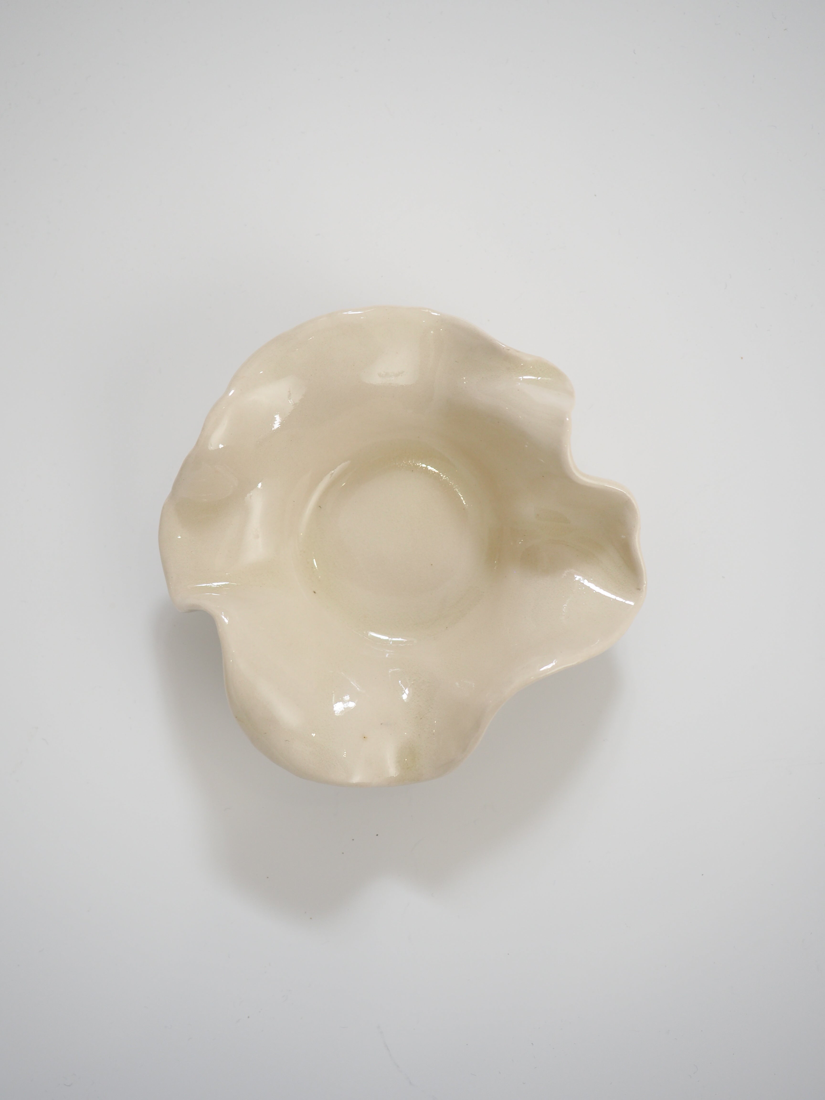 Ceramic Wave Catch-All Bowl