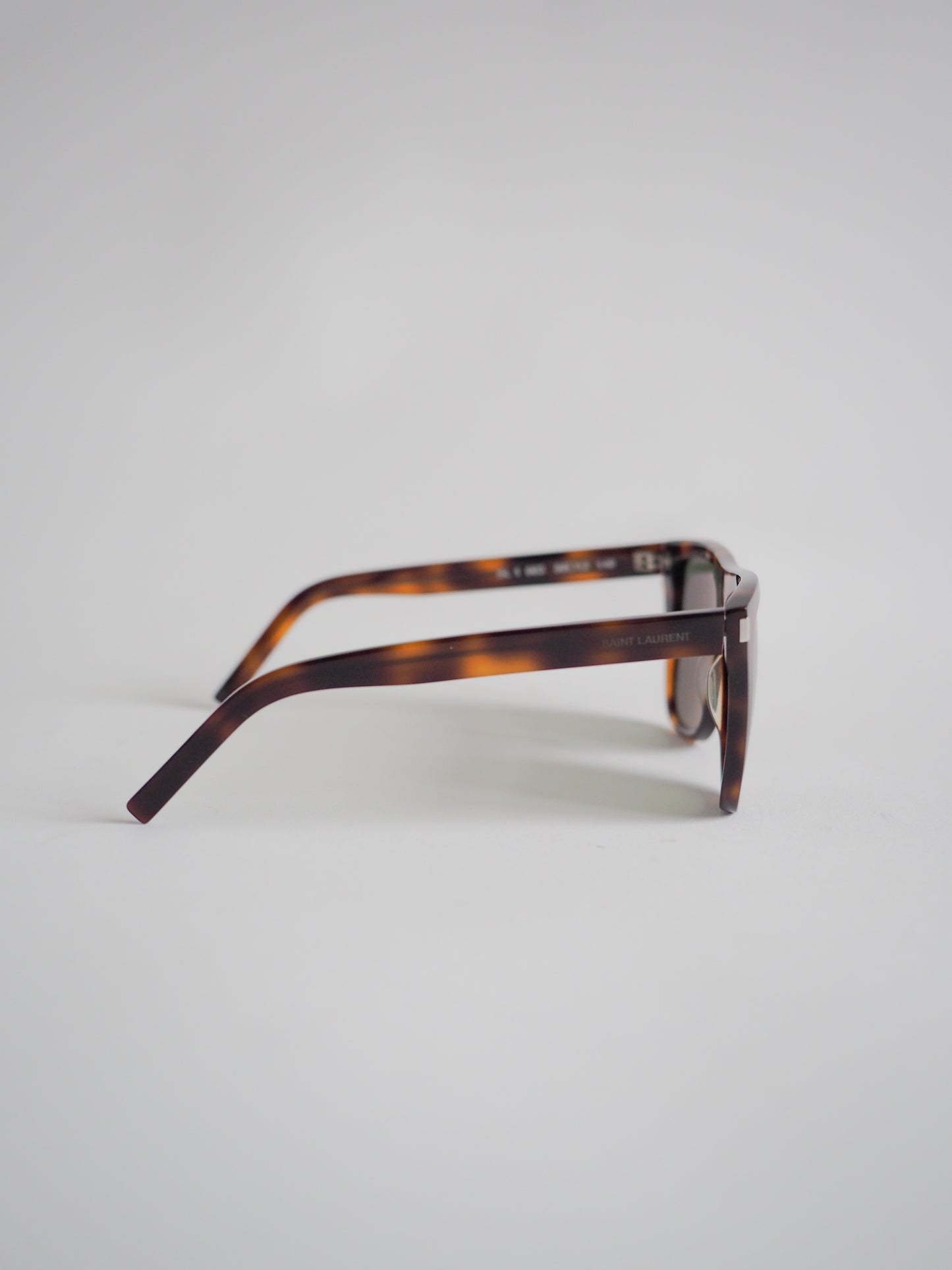 Pre-owned Saint Laurent Wide High-Bridge Flat Sunglasses