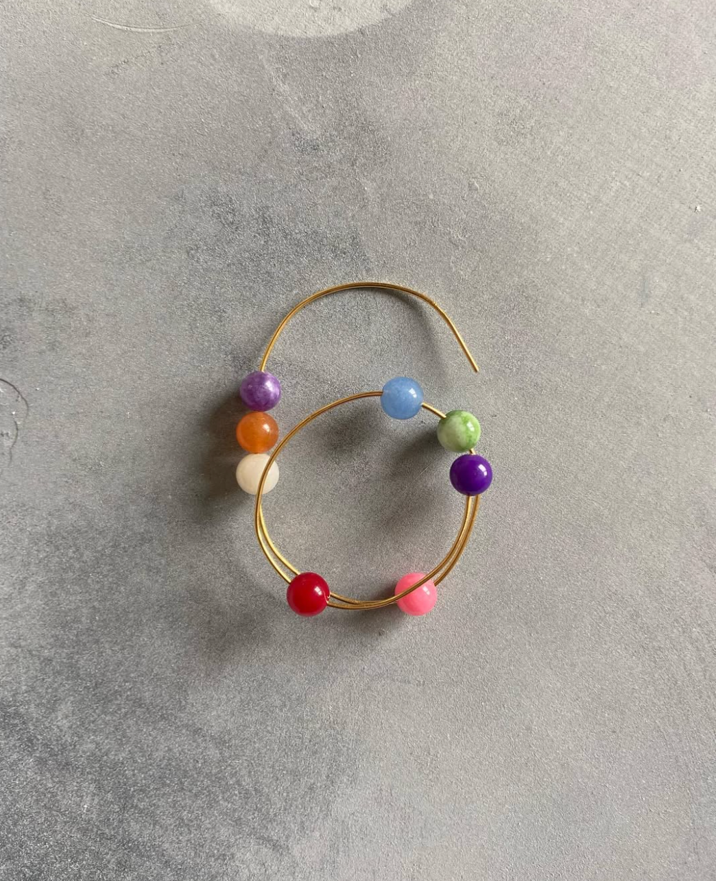 STUDIO ĒNA Rainbow Pearl Earrings