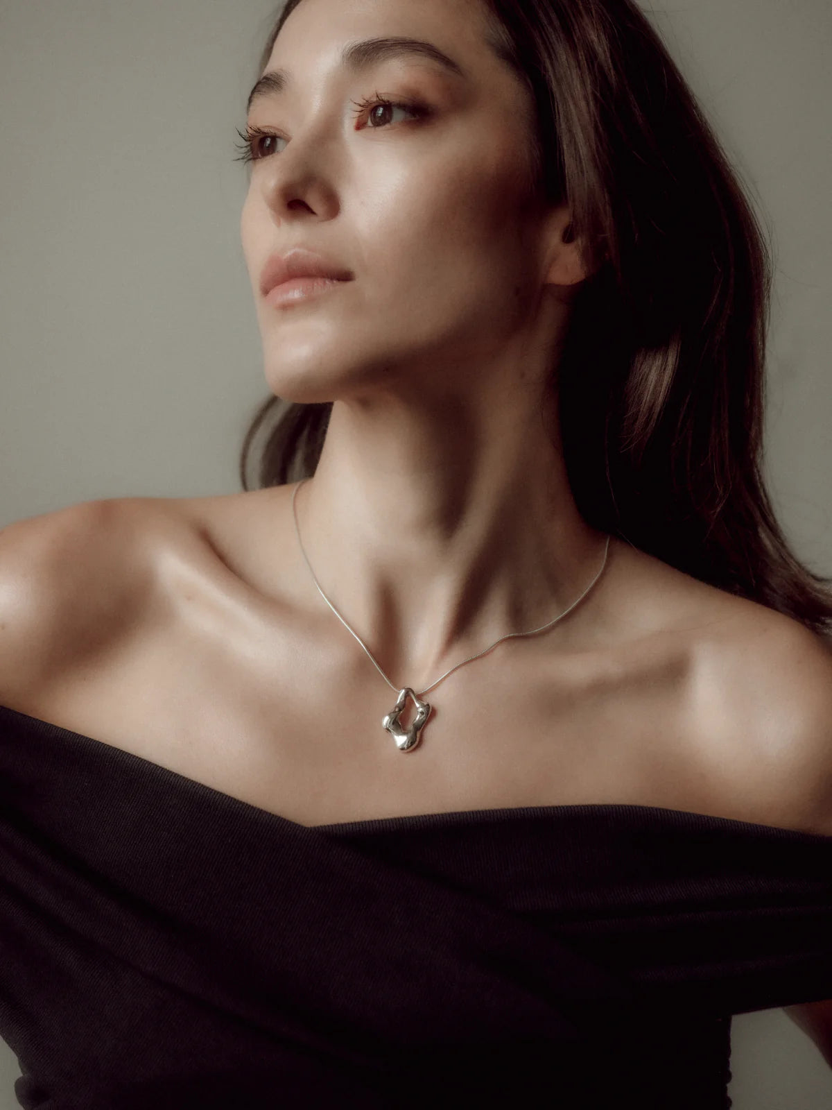 Vimeria Decca Necklace